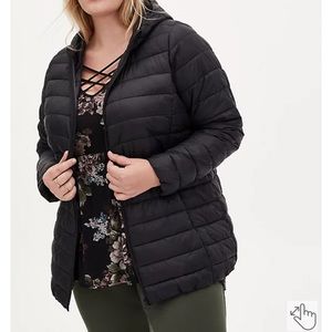 NWT Torrid Lightweight Hooded Puffer Jacket